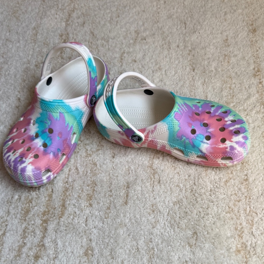 CROCS Classic Clog Pastel Tie-Dye | Size 7 |Women's (Price Drop!)